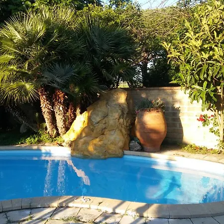 Casa Del Sole 게스트하우스 벤투리나